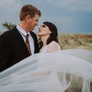 Meet your Posher, Henriette